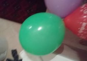 Ballon Tris im Badezimmer