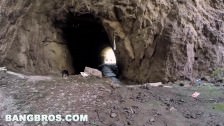 BANGBROS - MILF Aletta Ocean Anal in der Höhle gefickt, wird unterbrochen